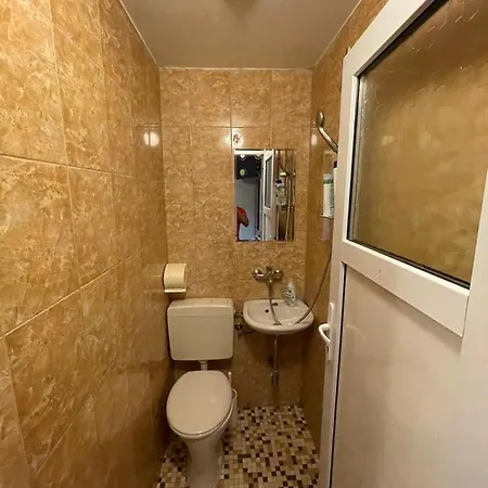 451 招待所 *